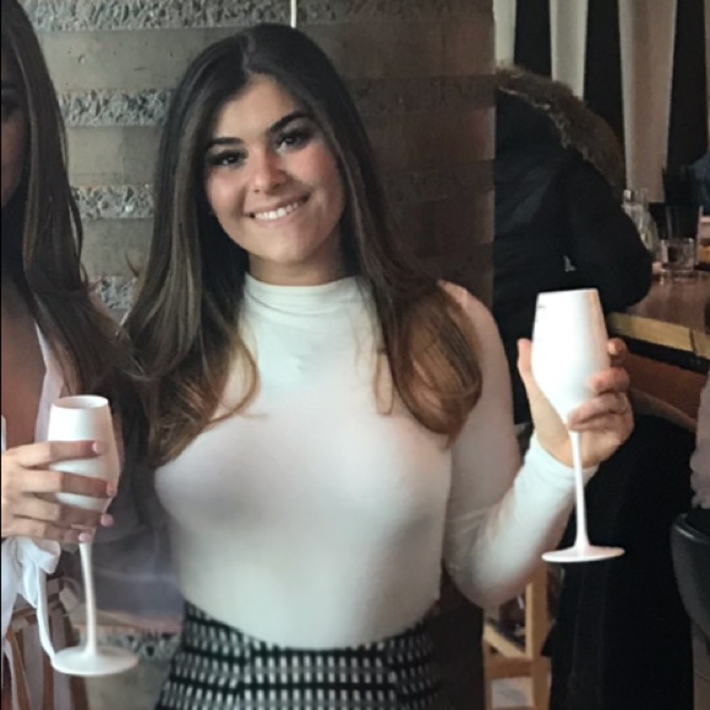 Meet your Posher, Alex